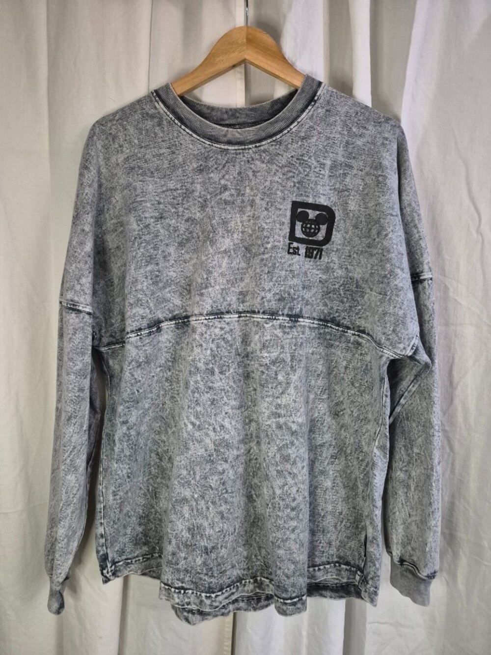 Walt Disney World Grey Medium Spirit Jersey Long Sleeve Travel Vacation Casual T